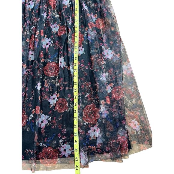 Torrid 2 Knee Dress Plus Size 2X Black Floral Mesh Skater Lace Hollyday Chrismas - Picture 11 of 14